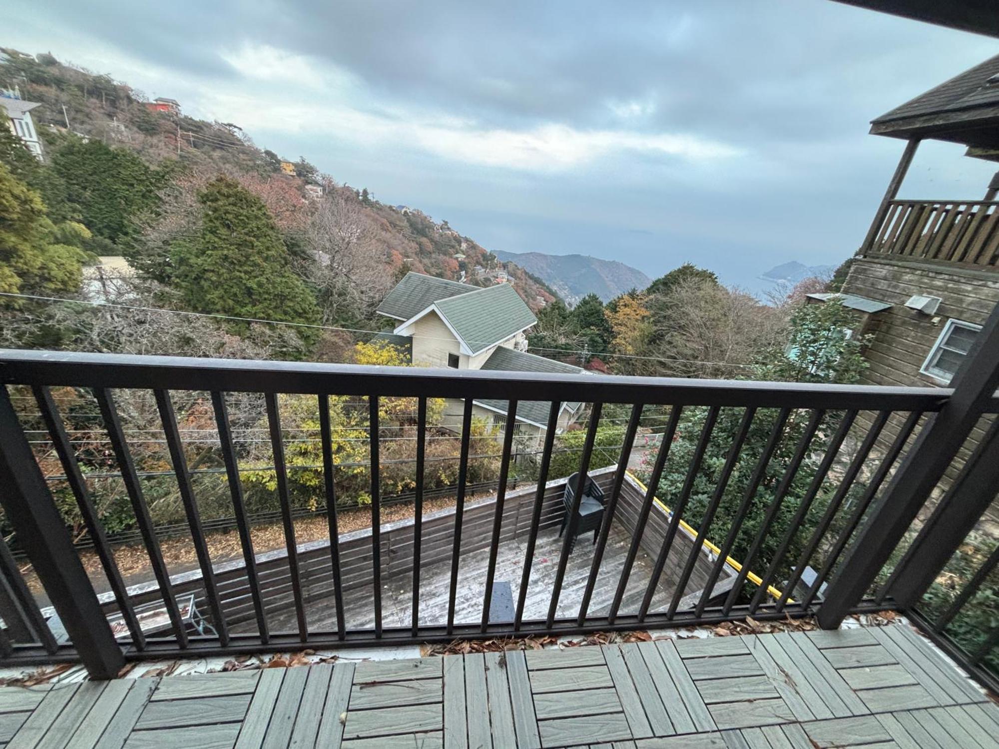 Apartment 熱海伊豆の絶景リゾート初島を臨む 開放感溢れるモダンデザインの隠れ家 Atami (Shizuoka)